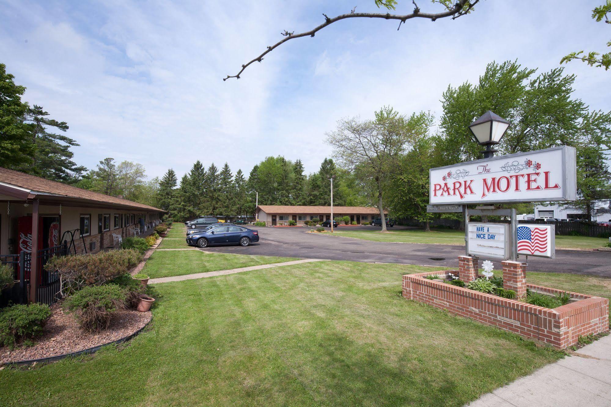 Park Motel Marshfield Exterior photo