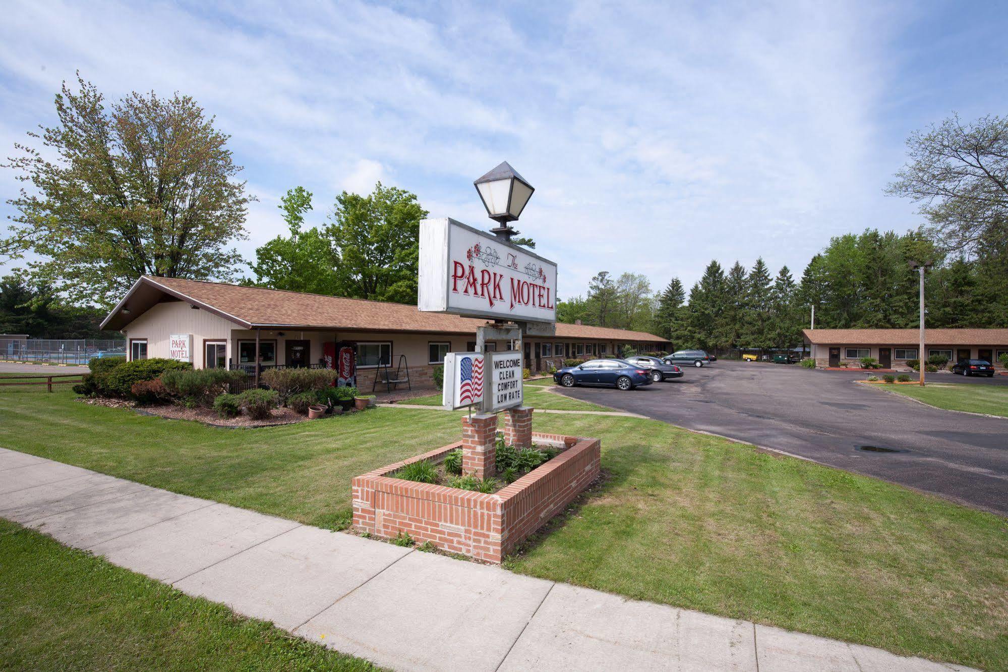Park Motel Marshfield Exterior photo